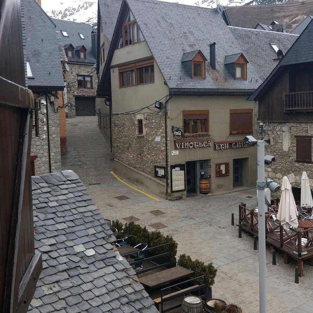 Hotel Snoe Mont Romies Salardú Extérieur photo